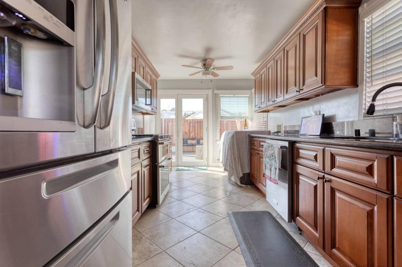 New Belmont Shore Retreat With Free Parking Walk To Beaches Long Beach Extérieur photo